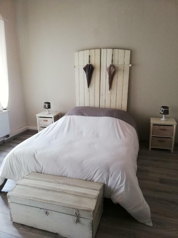 La Petite Douane Villa Massembre Екстериор снимка